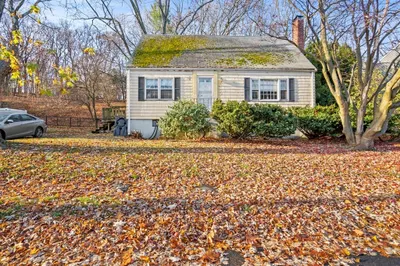 15 Crescent Rd
