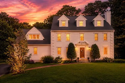 3 Olde Meetinghouse Road 1