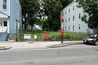 150 Quincy St 1