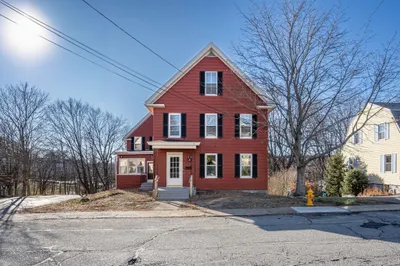 89 Maple St