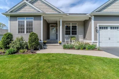 37 Hickory Hl