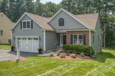 52 Mary Catherine Dr