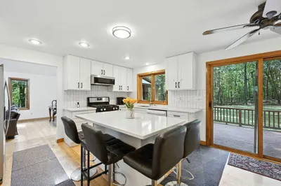 9 Valleywood Rd 1