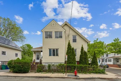 10 Wellington Ave