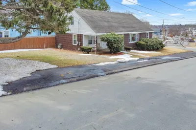 1 Macon Avenue 1
