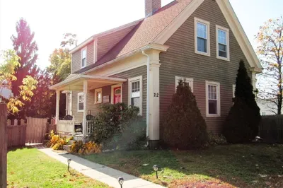 22 Myrtle St