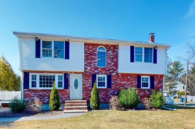 78 Coolidge St 1
