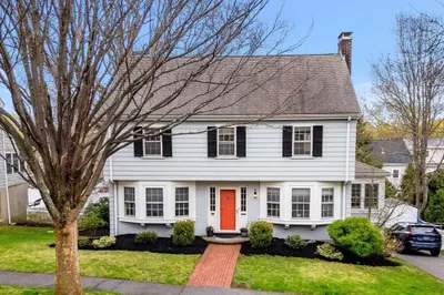 47 Standish Rd 1