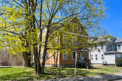 9 Holland Rd