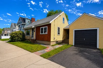 7 Lorette St 1