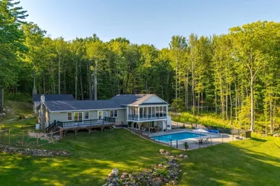 162 Bolan Road 1