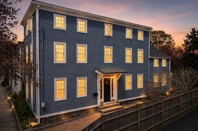 21 Purchase St 1