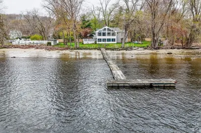 54 Pleasant Valley Rd 1