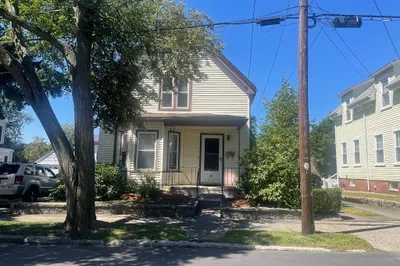 92 Pine Grove Ave