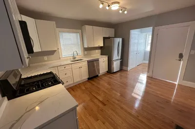 366 Highland Ave #1