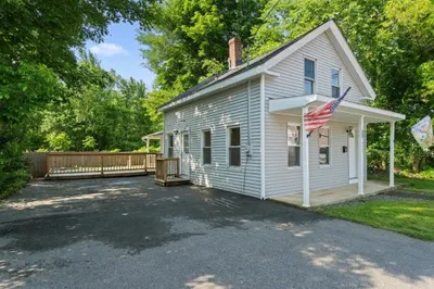 433 Main St