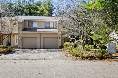 82 Samuel Dr #82 1