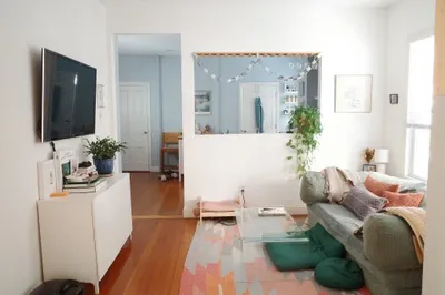 50 Bartlett Street #1