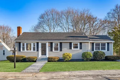 96 Charles Diersch St 1
