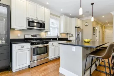 9 Liberty Pl #1