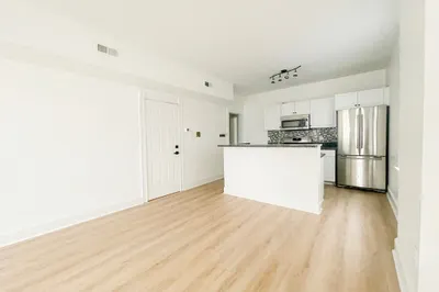470 East Seventh St #4