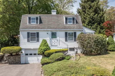 12 Bay State Road