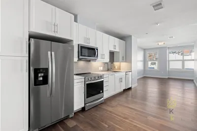 136 Babcock St #503