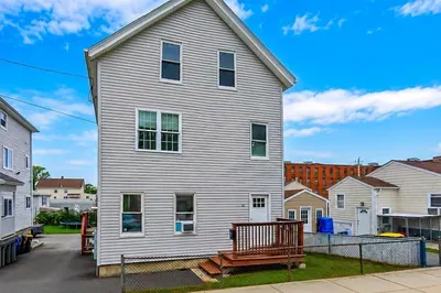 32 Slater St 1