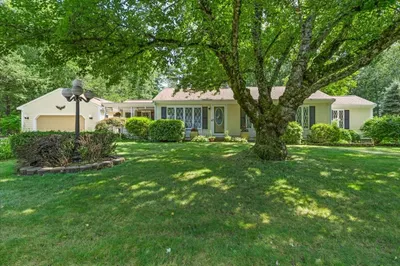28 Lawrence Rd