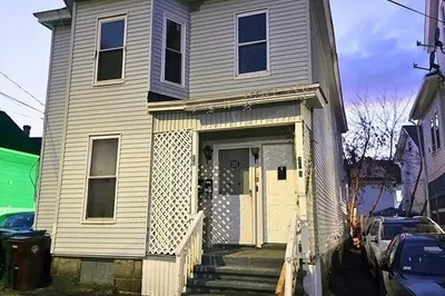 18 Barclay St #2