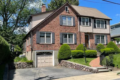 23 Richardson Rd 1
