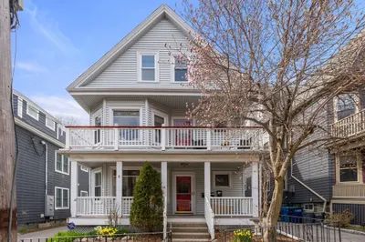 94 Bartlett St #3