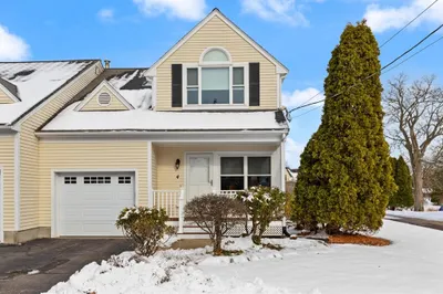 4 Evergreen Cir #4 1