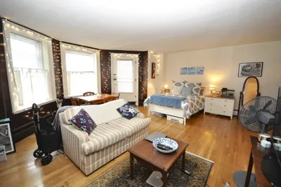186 Beacon Street #1B