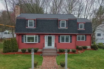 64 Donald Rd 1