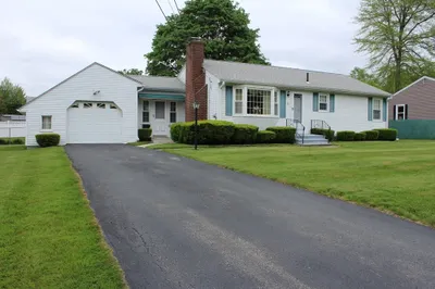 31 Lee Ave