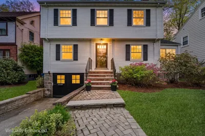 11 Crehore Rd