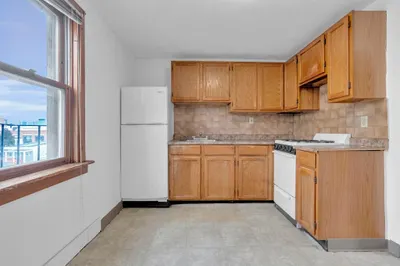 180 F Street #3