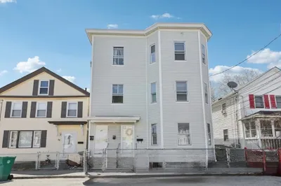 47-49 Walnut St