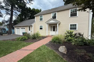 24 Fairfield St 1