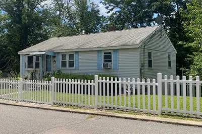 19 Blossom Street 1