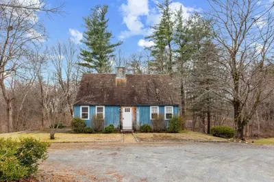 43 Longley Rd