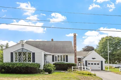 82 Russell St 1