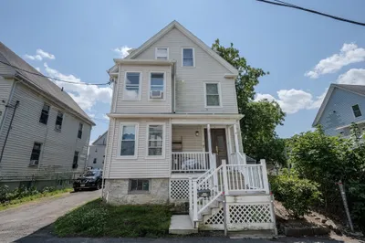 10 Adams Ct