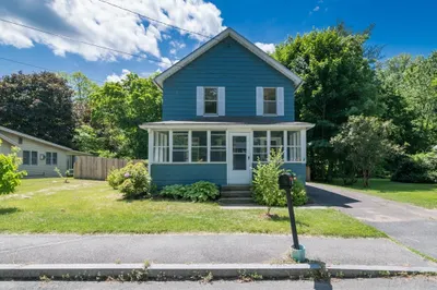 156 Grove St 1