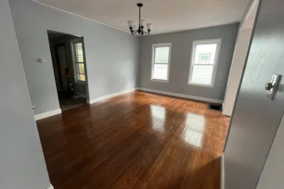 18 Highland St #18