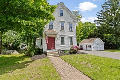 225 Pleasant St