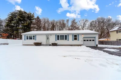 275 Sterling St 1