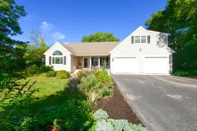 5 Luigi Ave 1