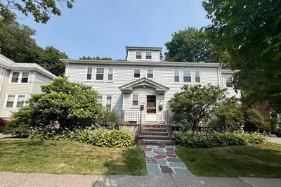 54 Noble Street #54 1